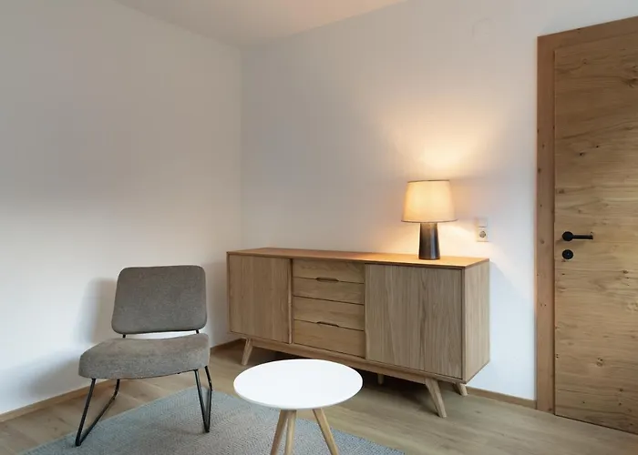 Varadies Pettneu am Arlberg